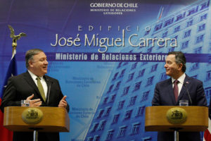 Ampuero destacó el rol de Chile sobre la crisis venezolana tras cita con Pompeo