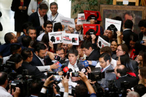 Oposición enfría relación con la DC y analiza nueva coordinación legislativa