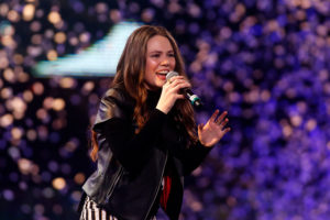 Cantante de Jesse y Joy sorprendió al anunciar que será madre junto con su esposa