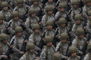 Mujeres fueron rechazadas en el Ejército a última hora y tuvieron que regresar a sus casas