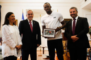 FOTOS | Piñera se reunió con Usain Bolt y le mostró su famoso meme