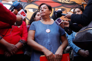 “Tú que dices ser feminista…” : a Beatriz Sánchez le dijeron de todo y le recordaron los tuits de Baradit tras defenderlo por evento Teletón