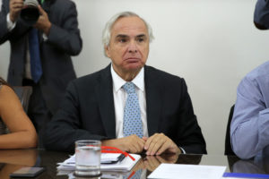 Chadwick responde las críticas de Ossandón: 