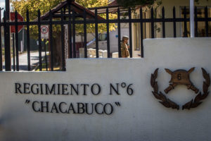 Carabineros recupera uno de los fusiles robados en regimiento 