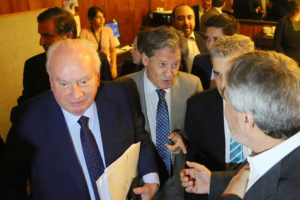 A la DC le respondieron de todo luego de publicar tuit anunciando apoyo a la Reforma Tributaria