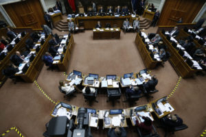 Senado desvincula a su edecán después de nueve años como medida de austeridad