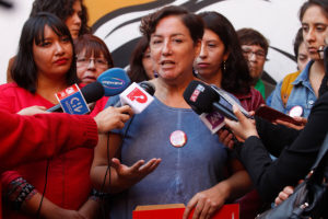 Frente Amplio critica temas pro mujer del Gobierno y lanza agenda propia
