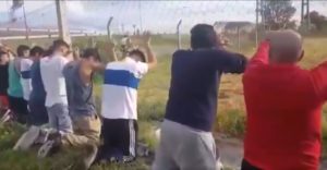 VIDEO | Hinchas de la UC, detenidos en Argentina por robar fernet