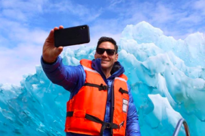 Pancho Saavedra le dedica un par de palabras a los “seguidores de ultraderecha” de Kast en comentada entrevista