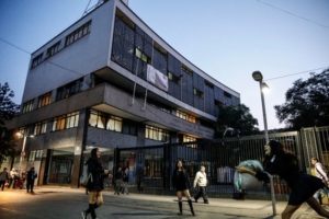 Apoderados del Instituto Nacional recurrirán a la justicia para repetir votación