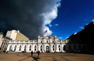 Gobierno de Chile condena atentados en Sri Lanka: más de 200 víctimas fatales y 500 heridos