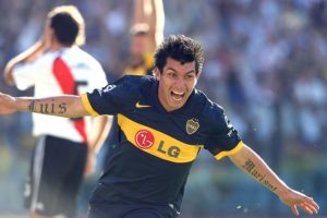 Compañero de Gary Medel confirma que se viene a la 