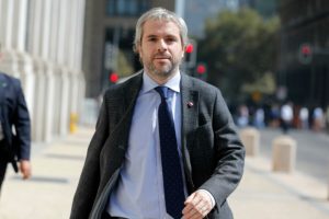 Blumel: una mala reforma a las isapres puede provocar 