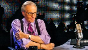 Larry King es hospitalizado de urgencia tras sufrir ataque cardíaco