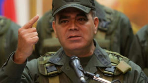 Ministro de Defensa de Maduro: “¡Leales siempre, traidores nunca!”