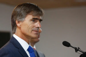 Valente asegura que Gobierno nunca apoyó Ley de la Jibia y anunció cambios