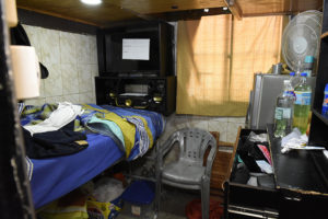 FOTOS | Desde frigobar a PS4: destapan imágenes de las celdas VIP de Colina 2