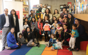 Celebran el Día del Libro destacando las experiencias que generan en la primera infancia
