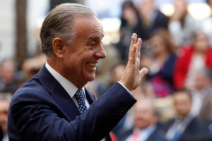 Emilio Santelices es el ministro más endeudado del gabinete de Piñera
