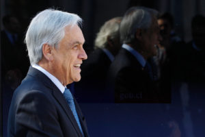 Piñera visitó a alumno baleado en Puerto Montt: 