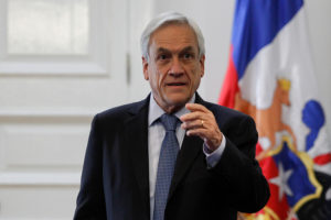 Abogado aseguró que Piñera se enteró este año de irregularidades de su casa en Lago Caburgua