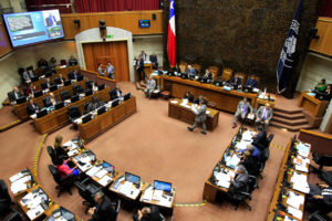 Senadores gastaron $5 millones en combustible durante el receso legislativo de febrero