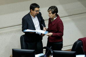 Senadores de oposición recurrirán al Tribunal Constitucional por el TPP-11