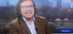 VIDEO | 24 Horas sufre insólito fail en vivo: La cara del entrevistado lo dice todo