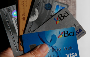 Responsabilidad de bancos por tarjetas robadas y clonadas irá a comisión mixta