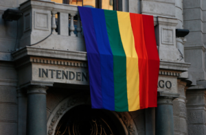 Senado y Fiscalía Nacional izarán bandera LGBTI contra homofobia y transfobia
