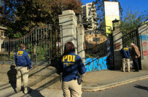 PDI indaga actos delictivos en emblemática 