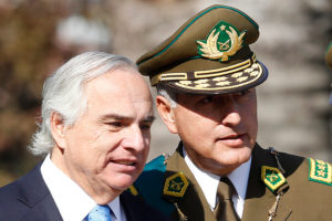Chadwick pidió personalmente a Carabineros intervención más directa en narcofunerales