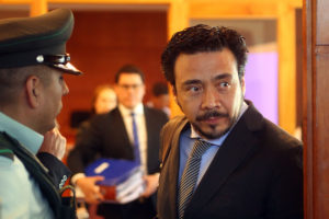 Declararon inadmisible recurso de Arias contra Abbott para revertir su suspensión