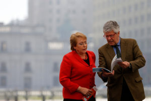 Eyzaguirre asegura que proyecto de pensiones se 