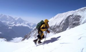 Juan Pablo Mohr hace historia: conquista la cumbre del Everest sin oxígeno suplementario