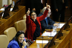 Karol Cariola defiende aumento de $500 mil en gastos operacionales de diputados