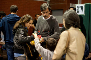 Detalles del millonario robo que sufrió el actor Néstor Cantillana en su casa