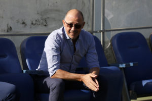 Alfredo Arias podría jugarse su continuidad en la U ante Colo Colo