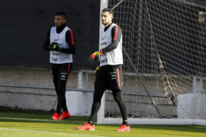 Arias y polémica en la Roja por Bravo: 