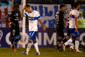 Todos eliminados: U. Católica gana pero no le alcanza para seguir en Sudamericana