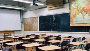 Medio millón de estudiantes arriesgó repetir por inasistencia en 2018