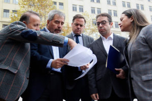 Diputados DC piden que Presidente suspenda decreto de las alzas de luz