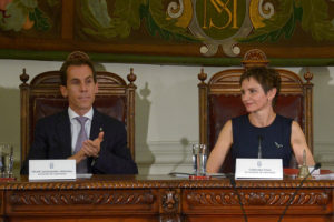 Carolina Tohá le da a Alessandri por Instituto Nacional: 