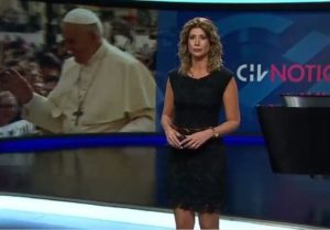 La nueva estrategia de CHV y Canal 13 con sus noticieros para potenciar el horario prime