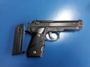 Alumno de 7° Básico ingresó con un arma a un colegio municipal de Las Condes