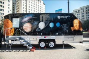 Presentaron laboratorio móvil que recorrerá Chile durante la temporada de eclipses