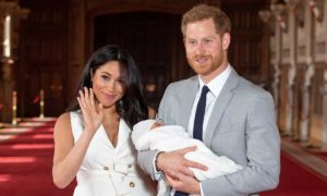 BBC despidió a locutor que lanzó tuit racista sobre el hijo de Meghan y Harry