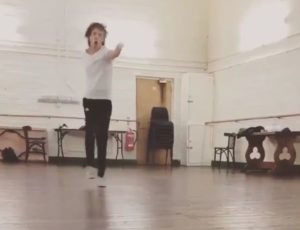 VIDEO | Regresó con todo: Mick Jagger apareció bailando a un mes de ser operado del corazón