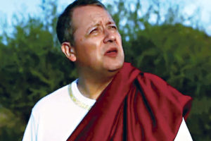 Se quedaron sin Poncio Pilatos: alcalde UDI se bajó de remake de 