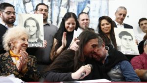Abuelas de Plaza de Mayo presentan al nieto 130